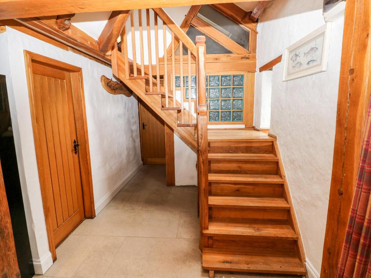 2 Fenton Home Farm Haverfordwest Exterior photo