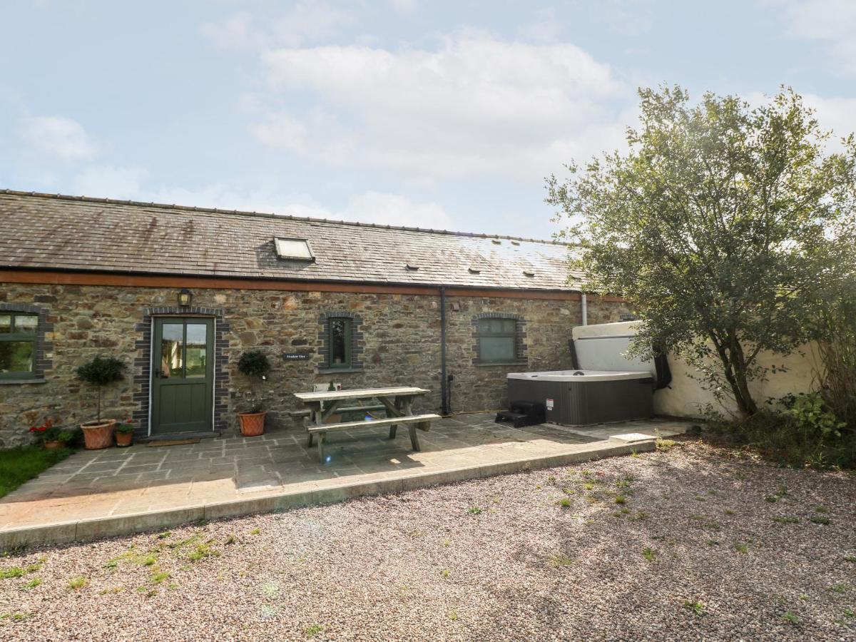 2 Fenton Home Farm Haverfordwest Exterior photo